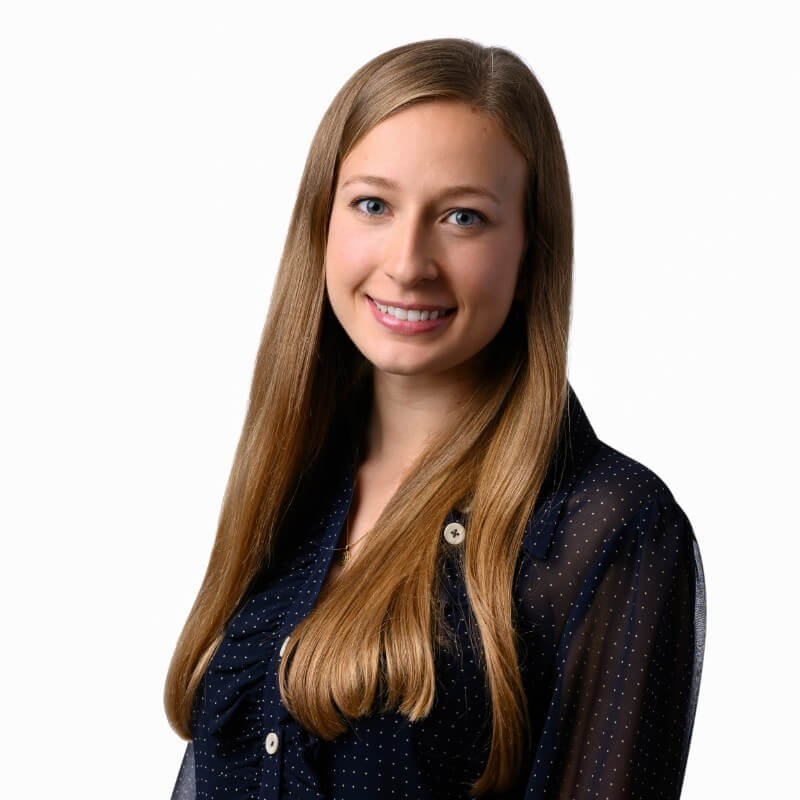 Headshot of Laura Heritage