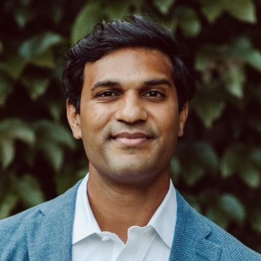 Headshot of Mayur Pillay