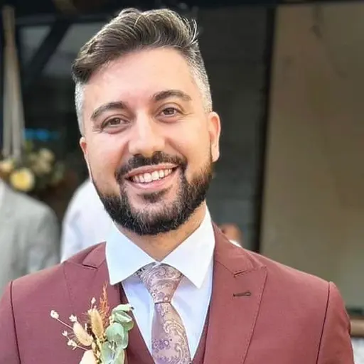 Headshot of Radi Rangelov