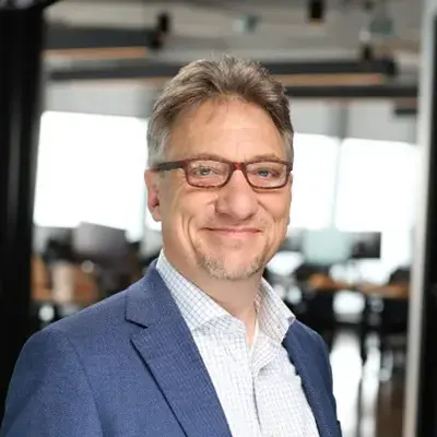 Headshot of Brian Weiss